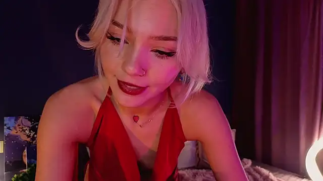 SandraBoyl online show from March 14, 7:48 am