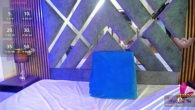 Snapshot of nathalia_zamu chatting on January 22, 2:48 am nathalia zamu online show from January 22, 2:48 am