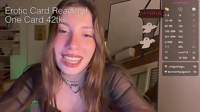 CringeButCute online show from October 30, 10:54 pm