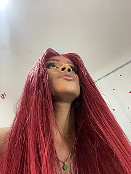 Elektra Queen online show from April 18, 1:15 pm