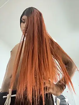 Elektra Queen online show from April 21, 12:55 pm