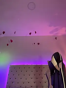 Elektra Queen online show from April 24, 1:13 pm