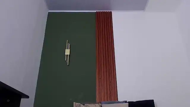 Snapshot of jean_sneider chatting on September 18, 4:14 am jean sneider online show from September 18, 4:14 am