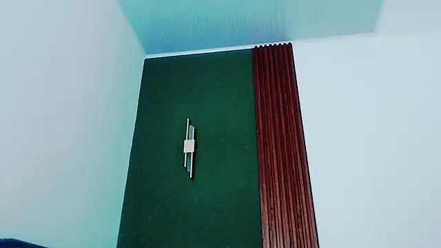 Snapshot of jean_sneider chatting on October 12, 11:20 am jean sneider online show from October 12, 11:20 am