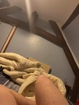 Snapshot of youlo71 chatting on March 19, 1:26 pm youlo71 online show from March 19, 1:26 pm