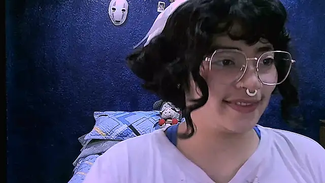 NinaYellow online show from February 11, 12:43 pm