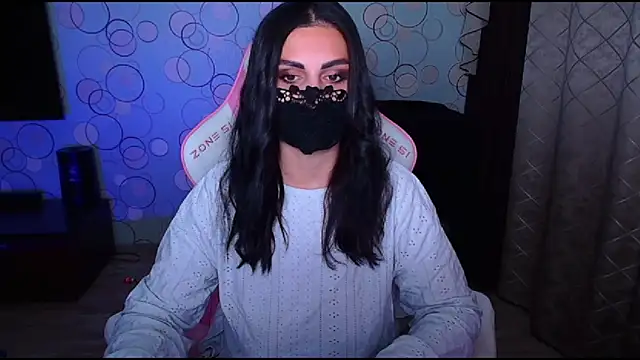 Snapshot of __Yasmina__ chatting on November 1, 3:52 am Yasmina online show from November 1, 3:52 am