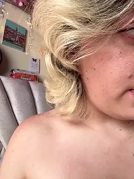 Enyeld ruru online show from February 22, 9:15 pm