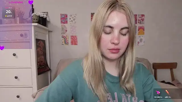 Snapshot of pawpaws chatting on January 22, 8:17 pm pawpaws online show from January 22, 8:17 pm