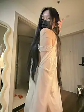 Snapshot of MEOW_MEO chatting on February 23, 4:04 pm MEOW MEO online show from February 23, 4:04 pm