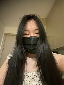 Snapshot of MEOW_MEO chatting on February 24, 4:38 pm MEOW MEO online show from February 24, 4:38 pm