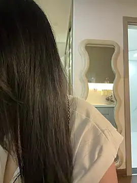 Snapshot of MEOW_MEO chatting on March 5, 4:14 pm MEOW MEO online show from March 5, 4:14 pm