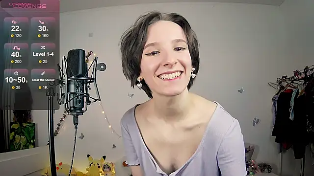 Violet Veliya online show from December 22, 6:04 pm