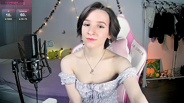 Violet Veliya online show from January 24, 2:19 pm