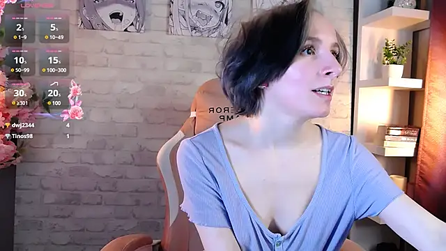 Violet Veliya online show from March 1, 5:05 pm