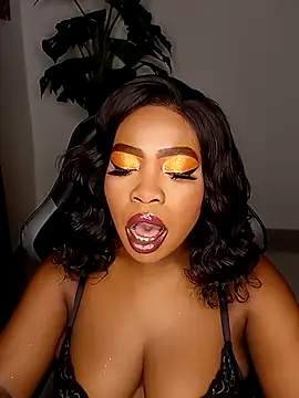 rosey cheeks online show from April 15, 8:09 pm