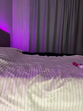 -SweetDi- online show from February 26, 8:44 pm