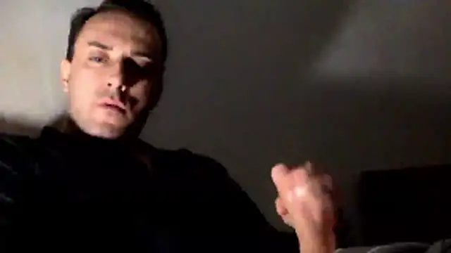 Snapshot of mainnrd chatting on January 11, 3:00 am mainnrd online show from January 11, 3:00 am