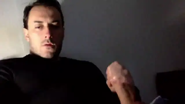 Snapshot of mainnrd chatting on February 22, 3:43 pm mainnrd online show from February 22, 3:43 pm