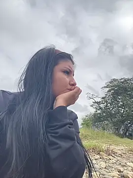 Nahomi Wild online show from February 10, 2:10 pm