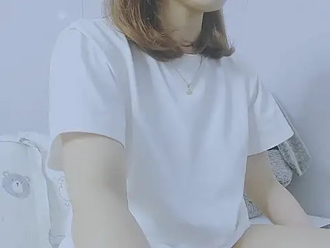 Linh diudang online show from September 18, 2:02 am