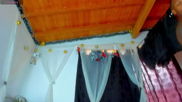 esteveen ortegas  online show from February 23, 5:43 pm