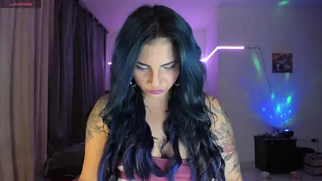 black wiidow online show from March 22, 12:03 am