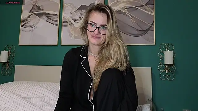 Snapshot of hotjessyca chatting on December 2, 6:19 am hotjessyca online show from December 2, 6:19 am