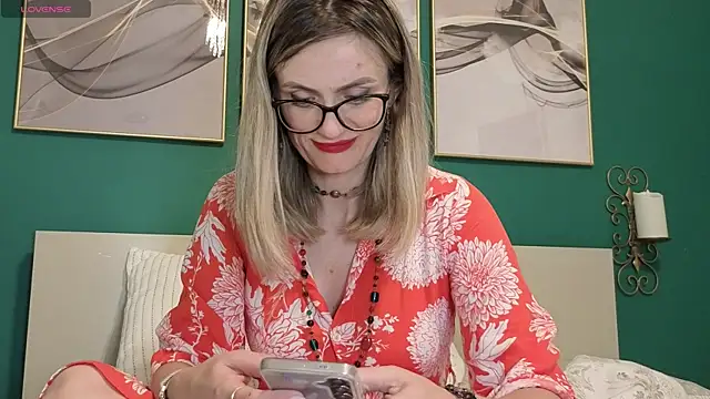 Snapshot of hotjessyca chatting on May 21, 6:48 pm hotjessyca online show from May 21, 6:48 pm