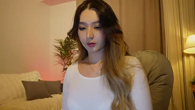 Sarasuo1 online show from September 18, 1:13 pm