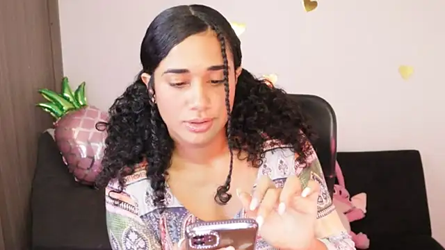 Mysensualbrunette1 online show from January 17, 8:00 pm