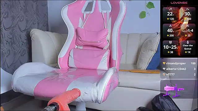 Issac james  online show from February 15, 7:49 am