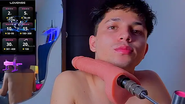 Issac james  online show from November 7, 5:29 am