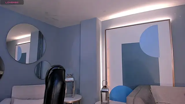 Snapshot of PaulinaSantos_ chatting on October 14, 7:58 pm PaulinaSantos online show from October 14, 7:58 pm