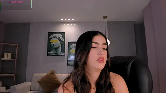 Snapshot of PaulinaSantos_ chatting on July 21, 7:49 pm PaulinaSantos online show from July 21, 7:49 pm