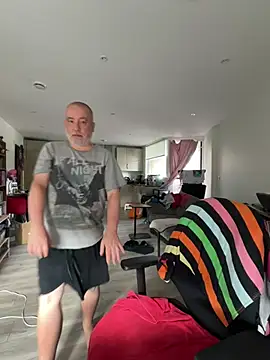 LondonTeffy online show from July 14, 8:08 am