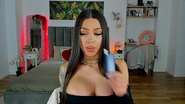 Snapshot of Fancy_Jenn chatting on January 15, 12:04 am Fancy Jenn online show from January 15, 12:04 am