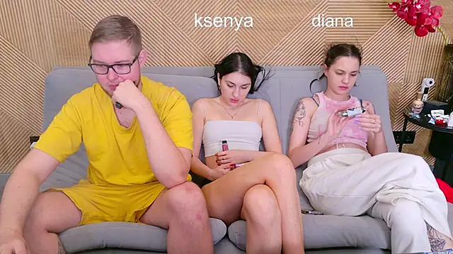 Ksenny online show from April 21, 6:09 am