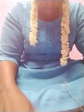 Snapshot of Tamilpriya46 chatting on March 2, 5:25 pm Tamilpriya46 online show from March 2, 5:25 pm