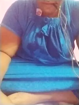 Snapshot of Tamilpriya46 chatting on March 11, 5:27 am Tamilpriya46 online show from March 11, 5:27 am