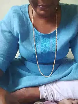 Snapshot of Tamilpriya46 chatting on March 23, 6:58 am Tamilpriya46 online show from March 23, 6:58 am