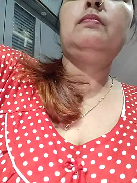 Snapshot of Dianaa9 chatting on March 13, 7:20 am Dianaa9 online show from March 13, 7:20 am