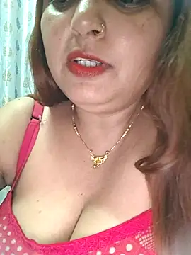 Snapshot of Dianaa9 chatting on October 22, 7:13 pm Dianaa9 online show from October 22, 7:13 pm
