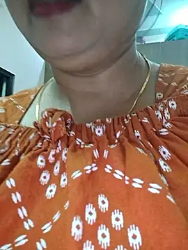 Snapshot of Dianaa9 chatting on June 17, 8:50 am Dianaa9 online show from June 17, 8:50 am