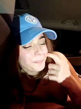 SophieCharm online show from December 15, 4:37 pm