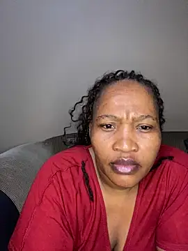 Snapshot of Amandious chatting on April 29, 4:16 am Amandious online show from April 29, 4:16 am