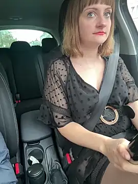 victoirenextdoor online show from December 11, 1:28 pm