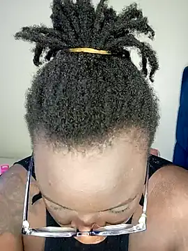 Toomuch Squirt online show from February 13, 5:37 am