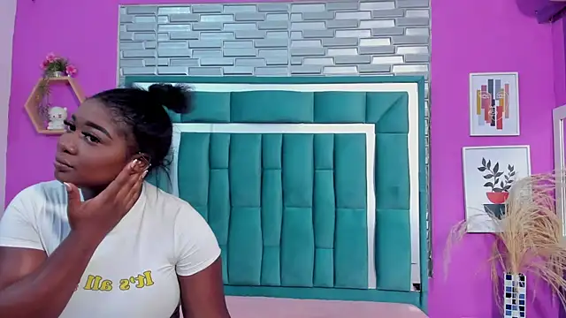 LORENSCOLLINS online show from October 7, 12:57 pm