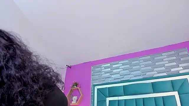 LORENSCOLLINS online show from February 12, 12:33 pm